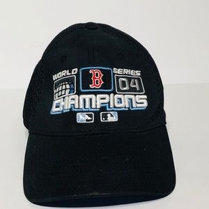 Boston Red Sox Men’s BLK 2004 World Series Cap